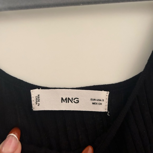 Mango Slit Knit Top - Picture 6 of 6